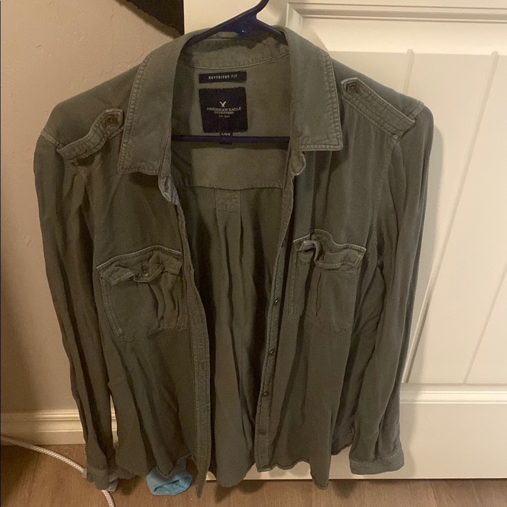 American Eagle Olive Green Button-Up Shirt